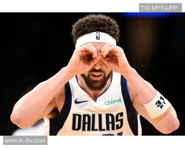 克莱汤普森状态回暖四冠分卫再现神勇下半场三分雨连中六记 克莱汤普森状态回暖四冠分卫再现神勇下半场三分雨连中六记