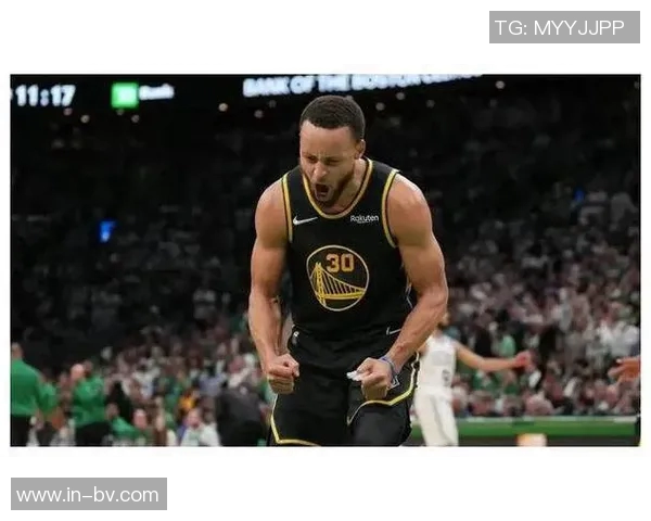 库里称赞克莱是球队重要资产因为他能有效防守对手最佳外线球员